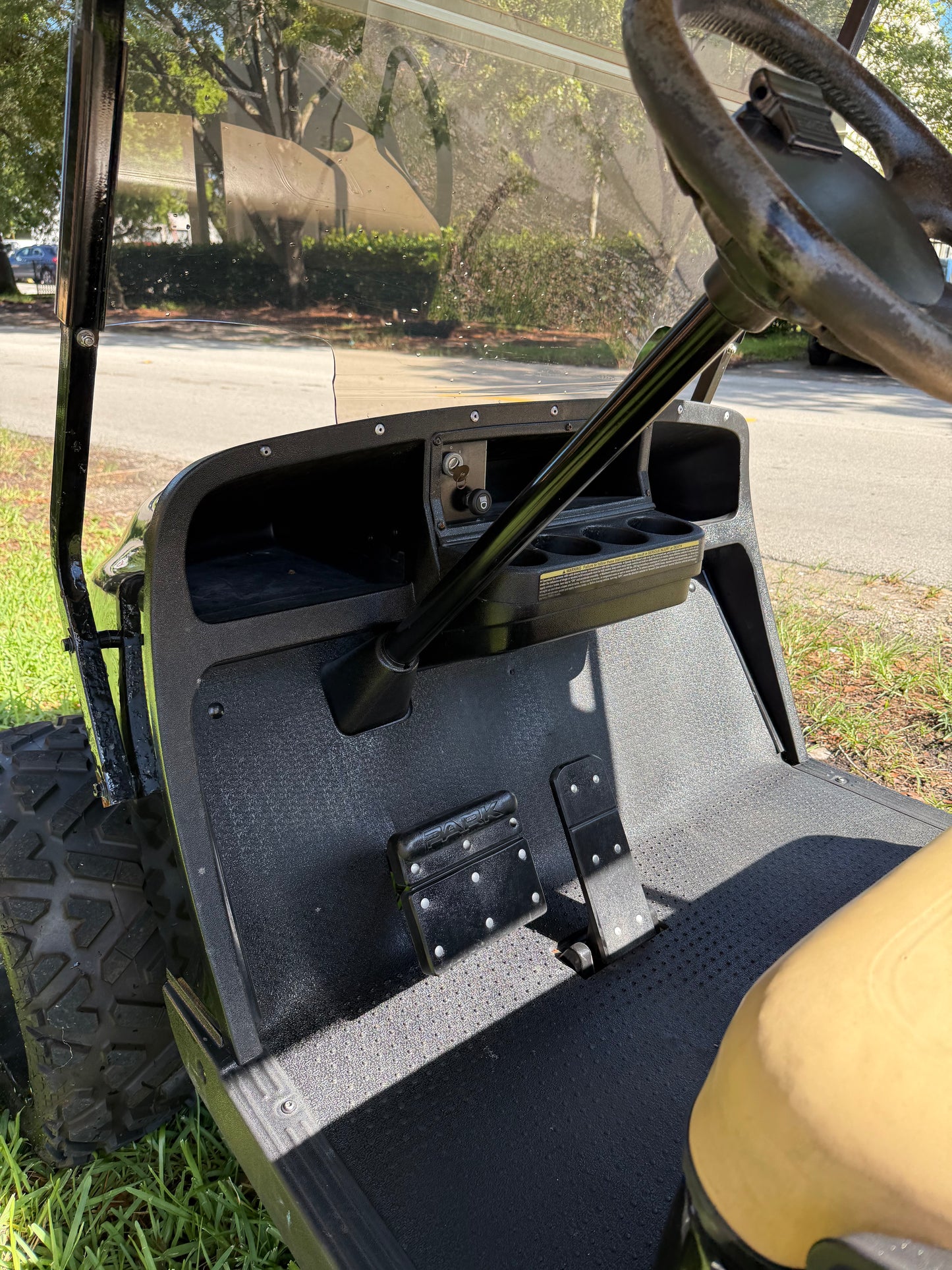 EZGO TXT 48 - 2017