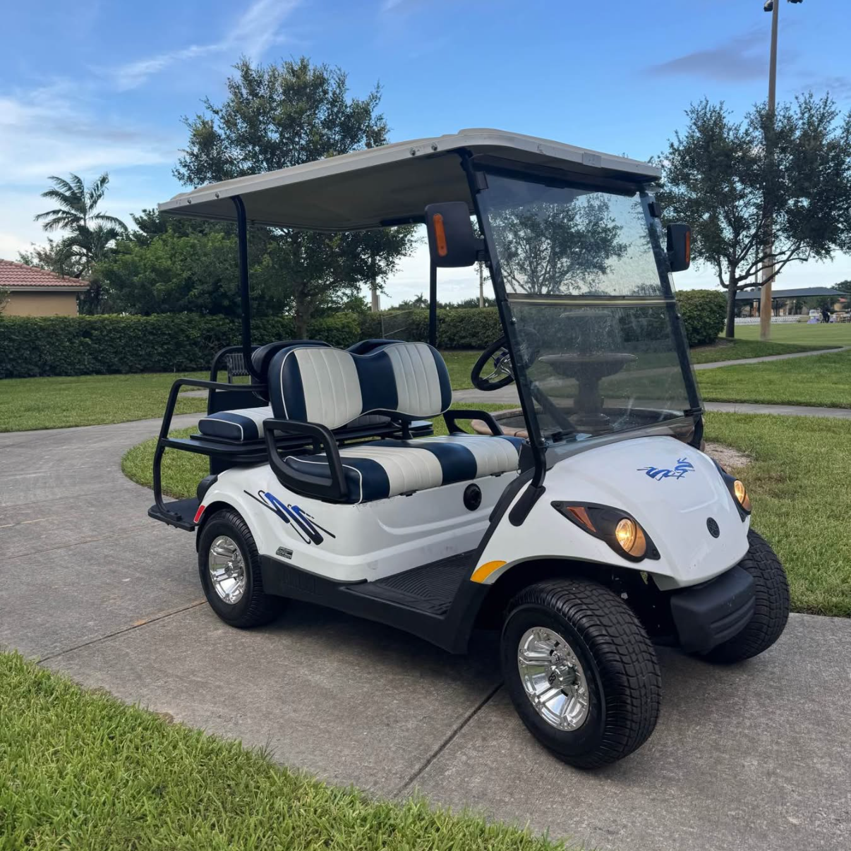 White Yamaha G29- 2015