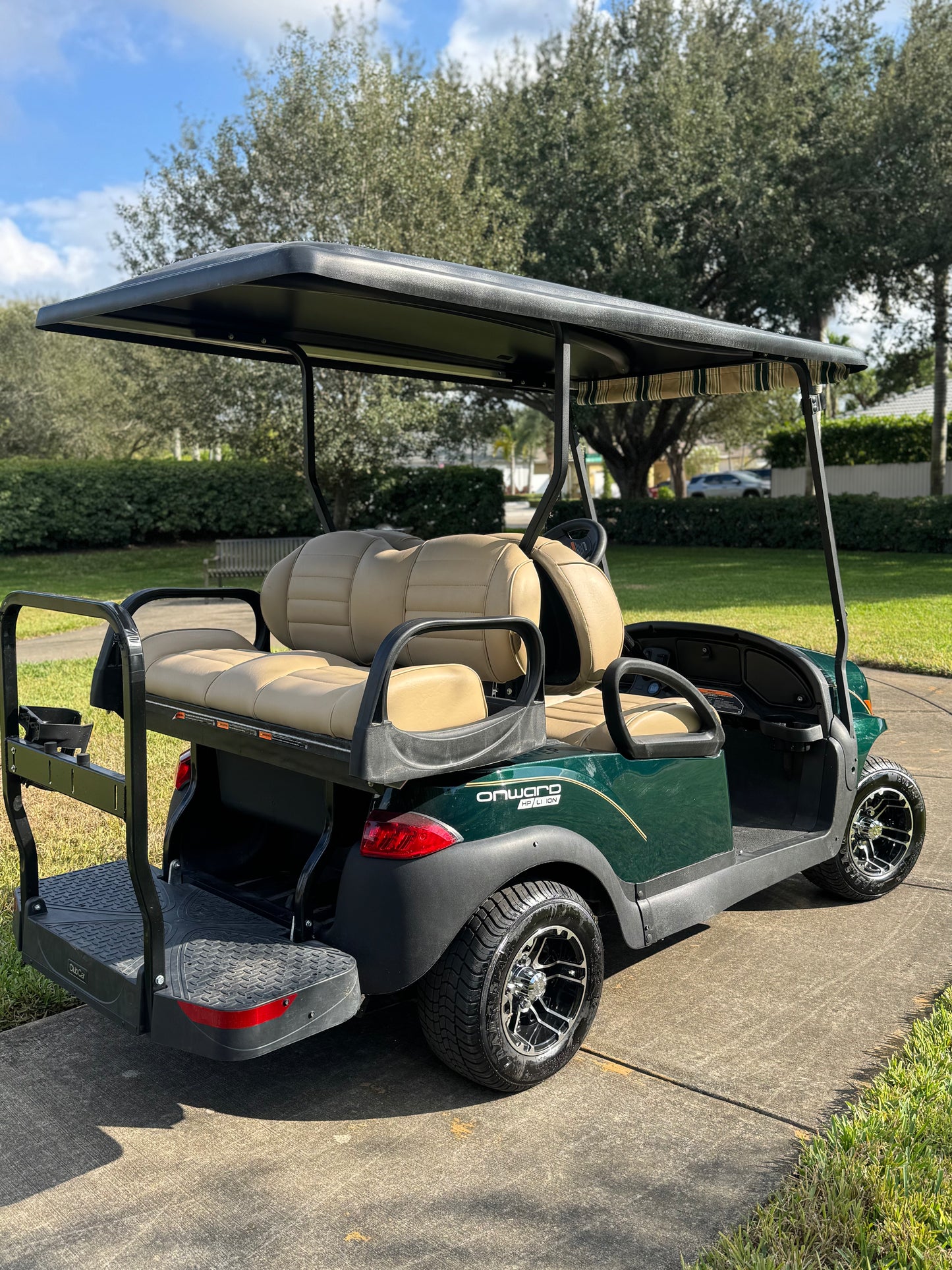 Green Metallic Pearl Onward- 2023